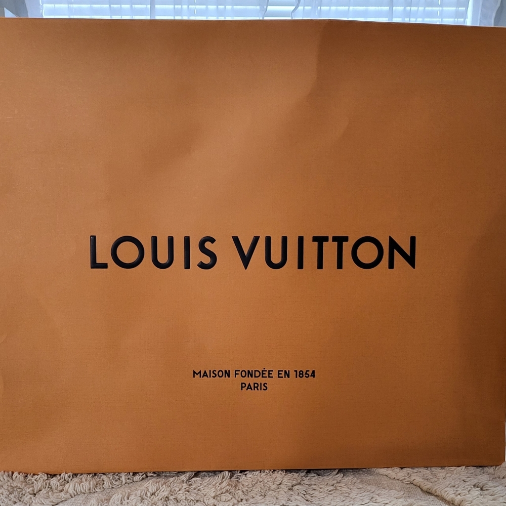 Louis Vuitton Shopping Bag